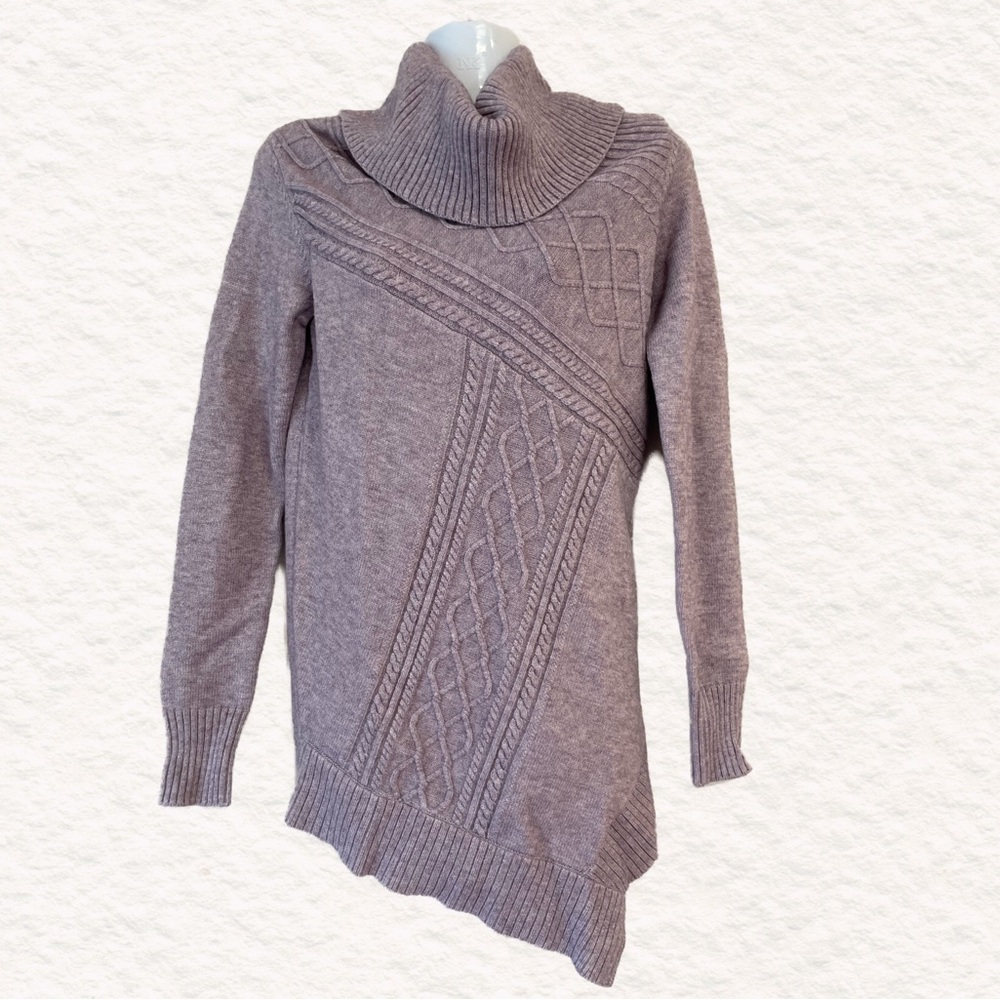 Le Chateau XS Sweater Cowl Neck pointed hem